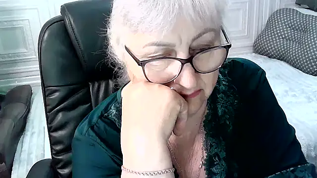LolkaAlyss webcam