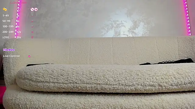 IvyTease_ webcam