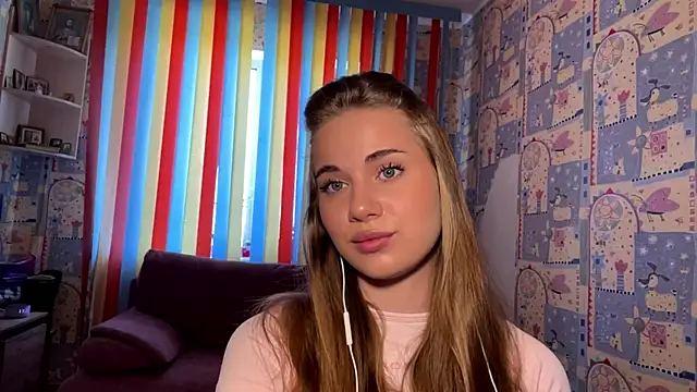 Miss_Blessnyth webcam