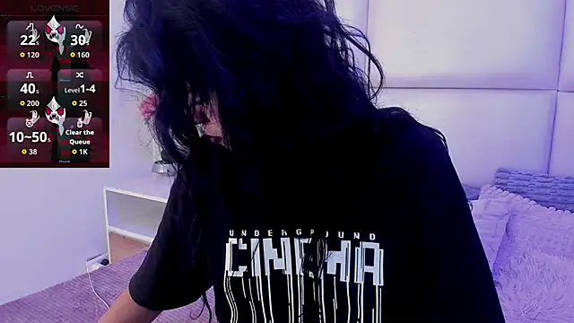 Kikii_1 webcam