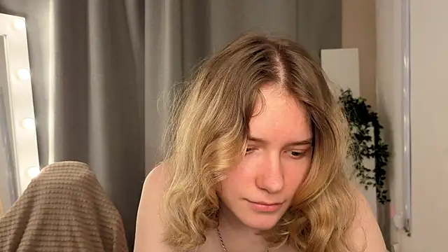 MilanaRayy webcam