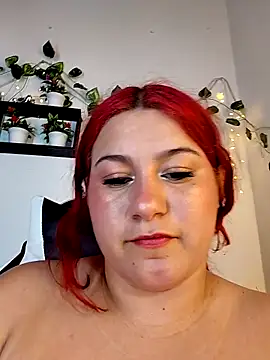 candy_smith20 (F teen) - show big tits