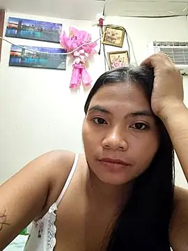 lady_soda (F teen) - Make me wet 💦