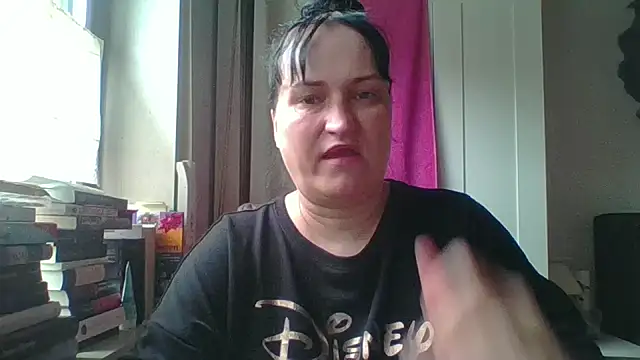 _squirty_cum_lady_ live cam on StripChat
