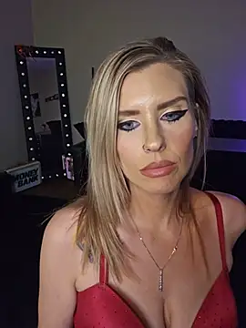 ellieconradxo