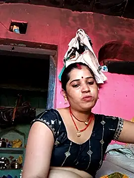 Hot_kamla