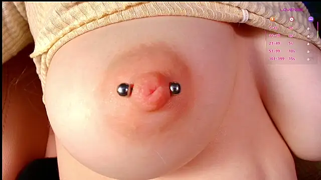 GoodWitch_ live cam on StripChat