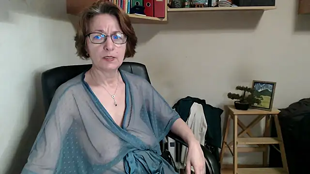 katemodel webcam