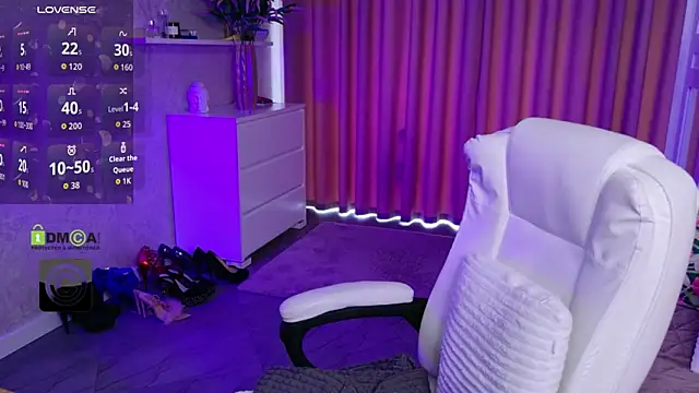 KellyKleine webcam