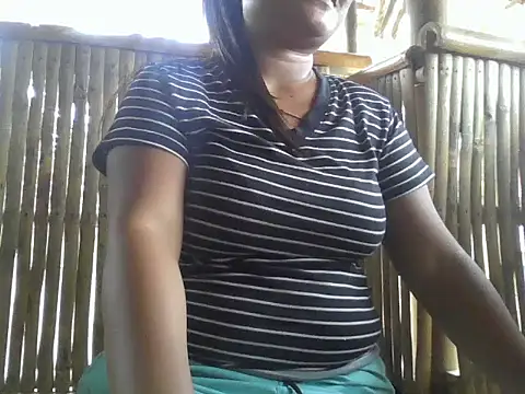SweetRubyPinay live cam on StripChat