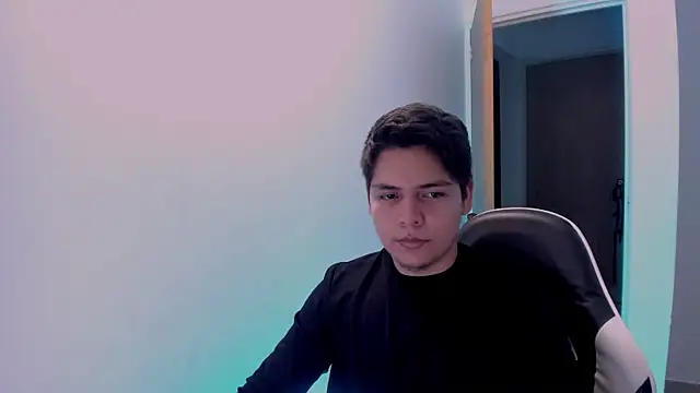 Asta_YunoXXX live cam on StripChat
