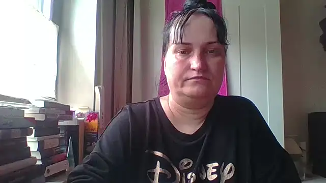 _squirty_cum_lady_ live cam on StripChat