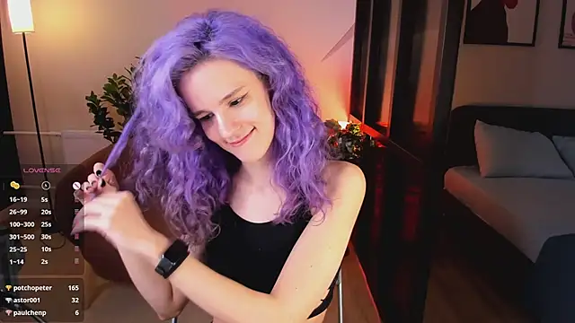 AuraLaunni webcam