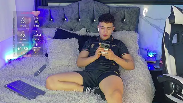 Saimonvela live cam on StripChat