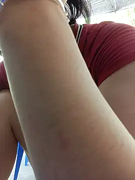 Nul_chal live cam on StripChat