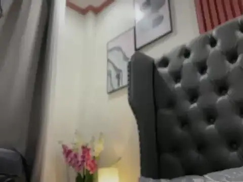 asiansmilexx live cam on StripChat