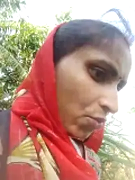 Juli_rathore live cam on StripChat