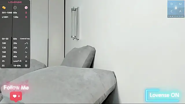 MinaDiamondd webcam