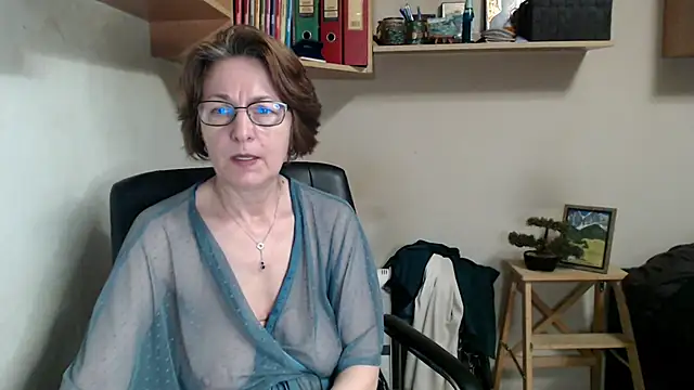 katemodel webcam