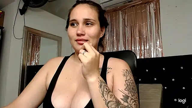 Baby_hornyJM webcam