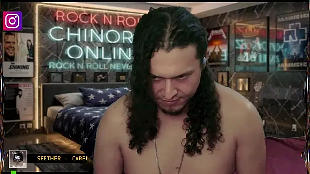 chino_roz webcam