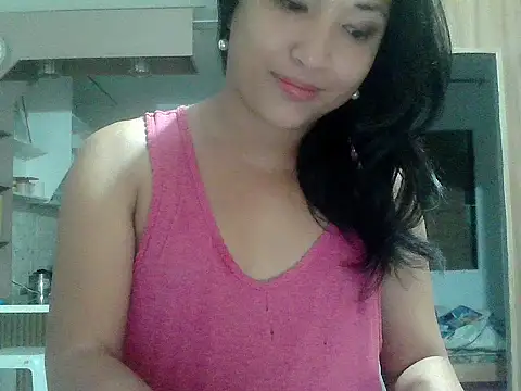 bigcockkyla live cam on StripChat