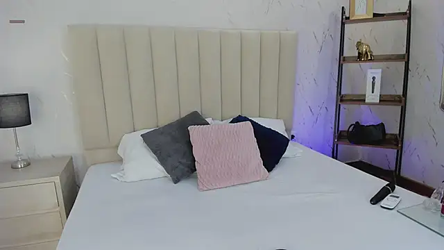 lilithharperr_ - LilithHarperr_'s free webcam - UK Sex Cams
