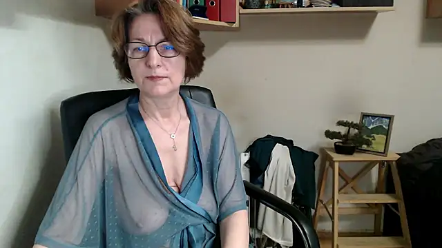 katemodel webcam