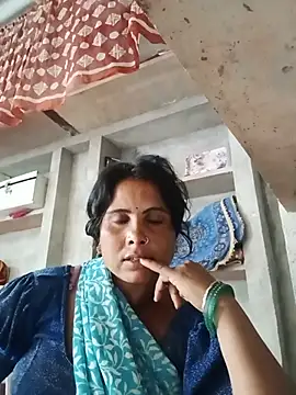 Shreya_pandit live cam on StripChat