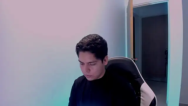 Asta_YunoXXX webcam