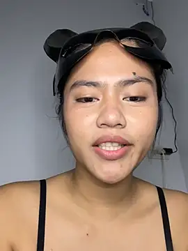 Kiee_19 live sex cam