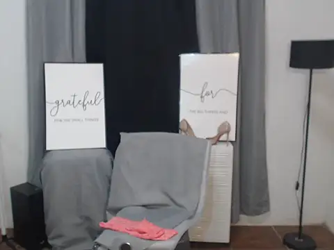 Asian_chicksxx webcam