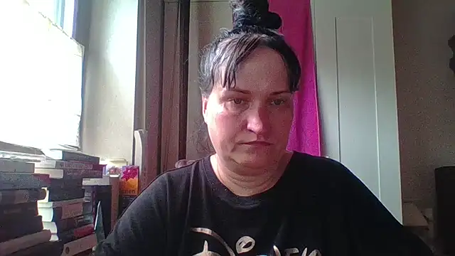 _squirty_cum_lady_ live cam on StripChat