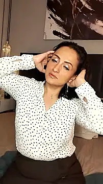 evazul camgirl profile preview on Stripchat