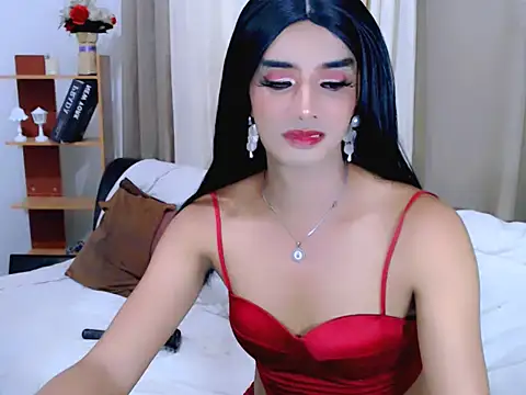 queeny_cassandra - Queeny_Cassandra's free webcam - UK Sex Cams