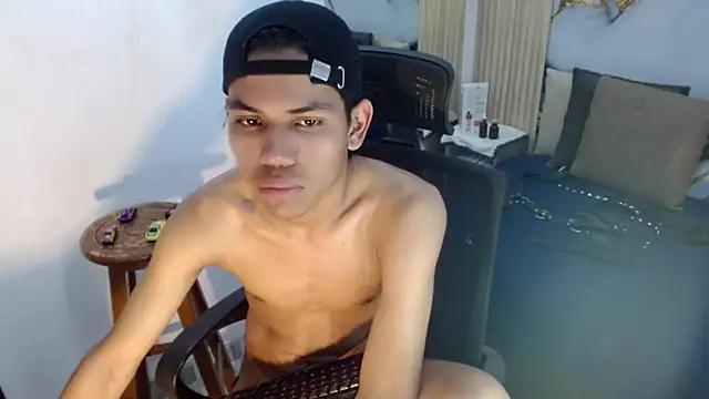 DaviidBuckx_ live cam on StripChat