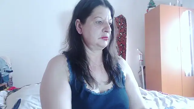 ExtasyMature webcam