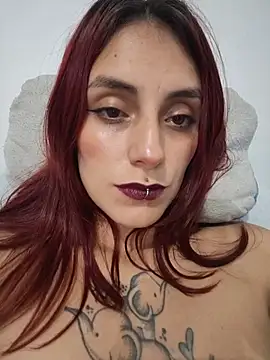 Anne_bh live cam on StripChat