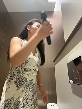 xiaochengzi505 live cam on StripChat