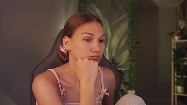 Sweet_Emilya webcam
