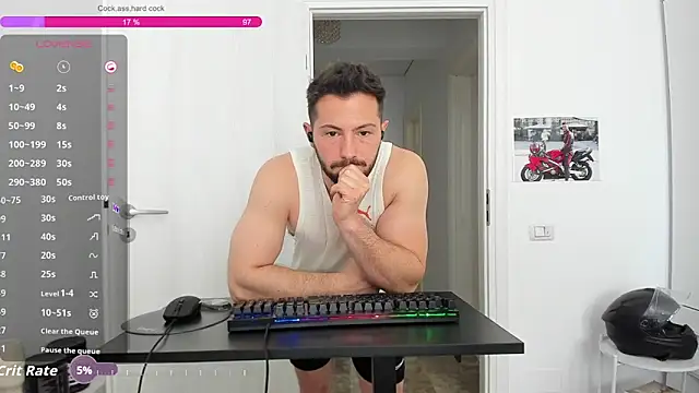 ZackFraser live cam on StripChat