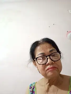 Hotestlove live sex cam