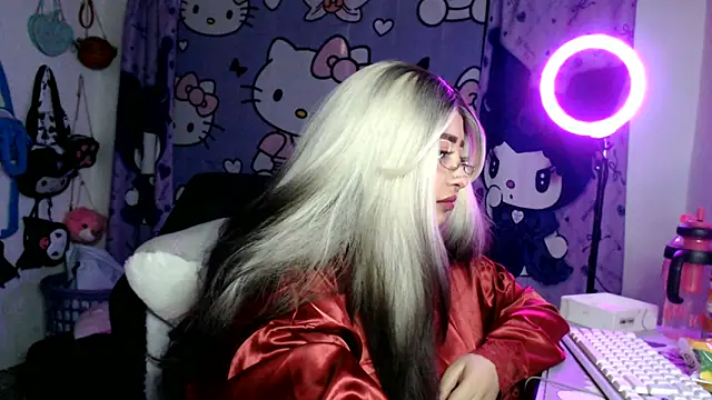 lussyevans24 webcam