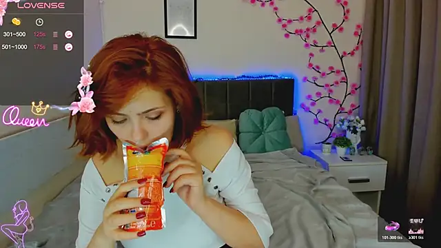 DellaRows webcam