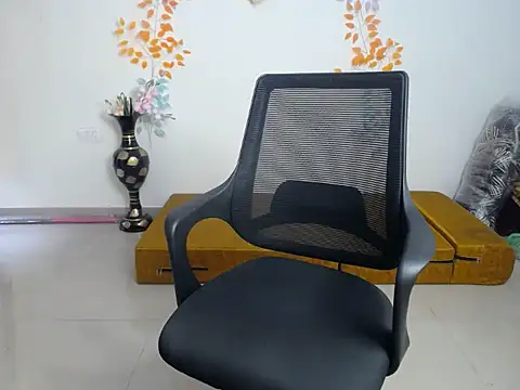 sweety_gaur webcam