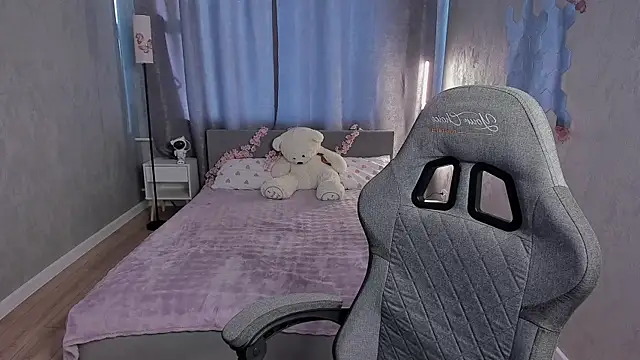 Loly_Cuttie webcam