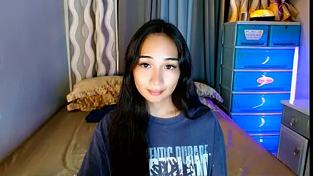 SweetLilly_18 webcam