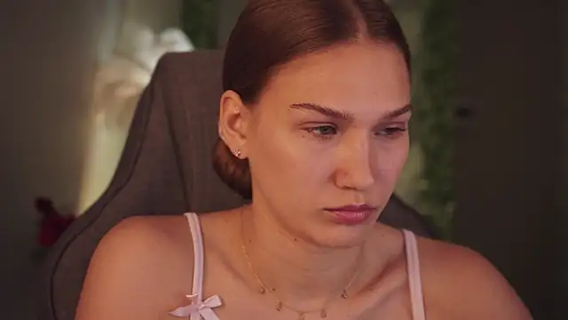 Sweet_Emilya webcam