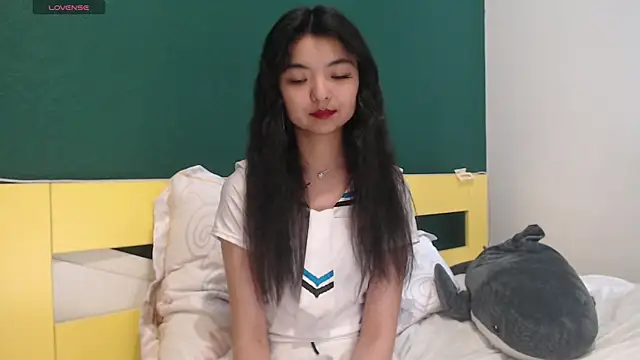 Shy_Kira