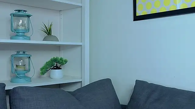tessiebarriault - TessieBarriault's free webcam - UK Sex Cams
